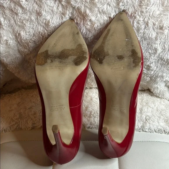 Aldo Elegant Burgundy Stilettos - Picture 7 of 7